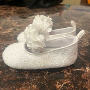White 6/9 month Primark booties
